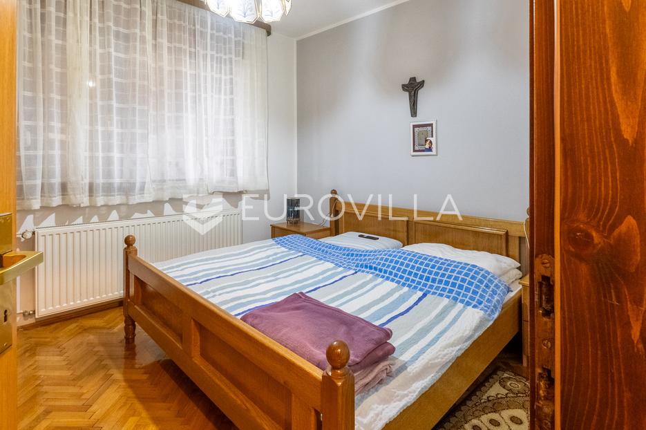 Kuća Na prodaju -  Slavonski Brod