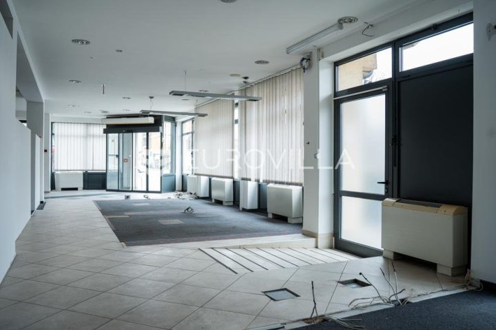 Komerčné na predaj 168 m² – Centar