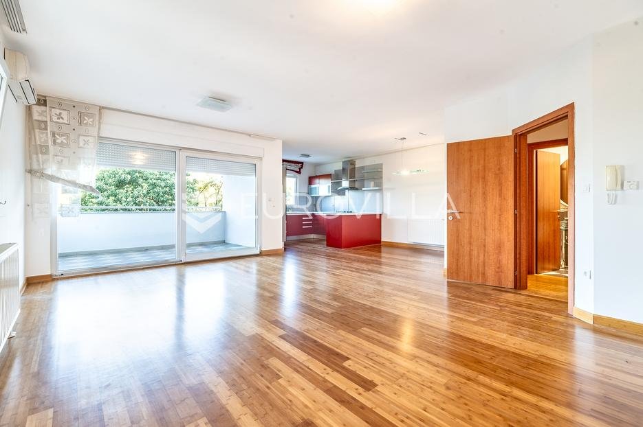 Apartma Naprodaj - Grad Zagreb črnomerec - foto 1/9