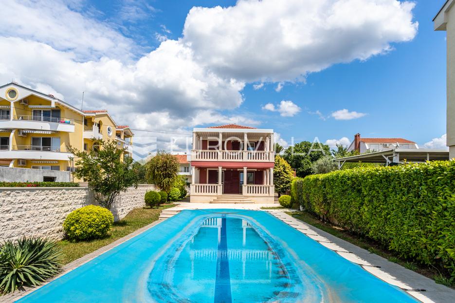 Casa In vendita -  Sukošan