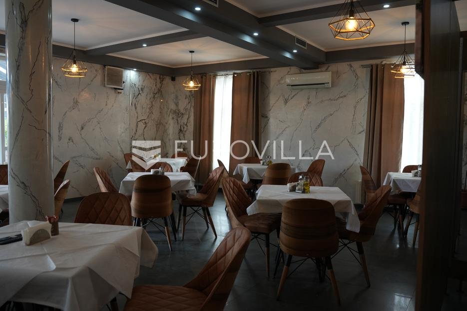Commerciale Da affittare - Vukovarsko-srijemska Vukovar