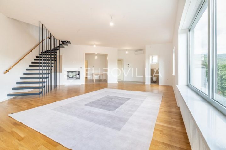 Apartmán na predaj 228 m² – Gračani
