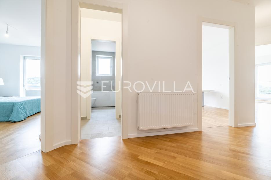 Apartma Na predaj -  Podsljeme