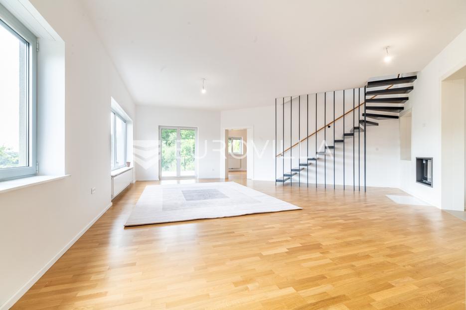 Apartma Na predaj -  Podsljeme