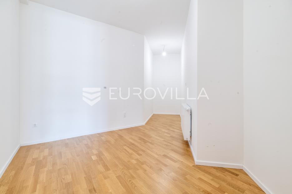Apartma Na predaj -  Podsljeme