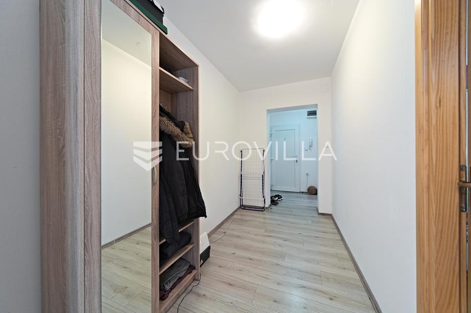 Apartment Zu verkaufen -  Osijek