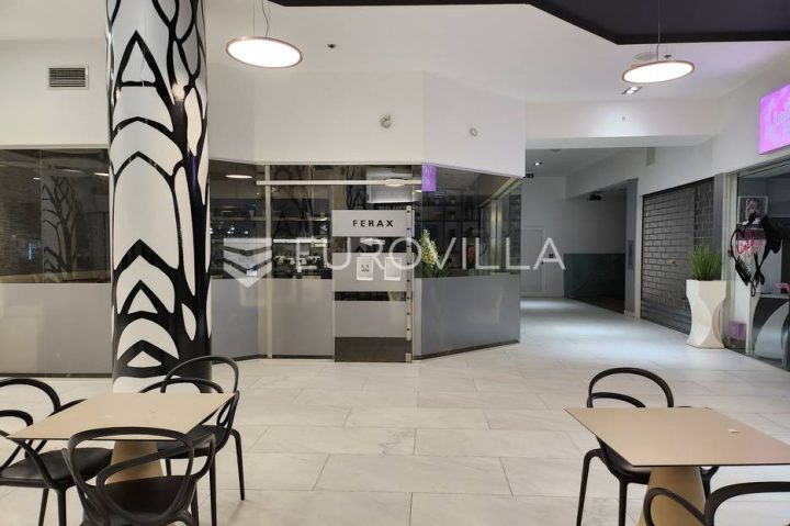 Locaux commerciaux À vendre - Grad Zagreb Donji Grad - foto 4/7