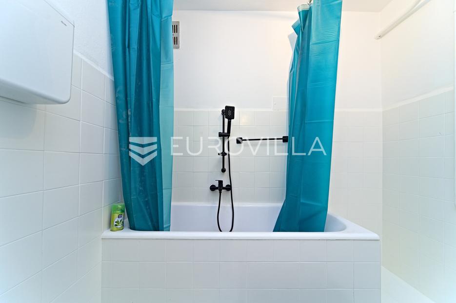 Apartma Na predaj -  Osijek