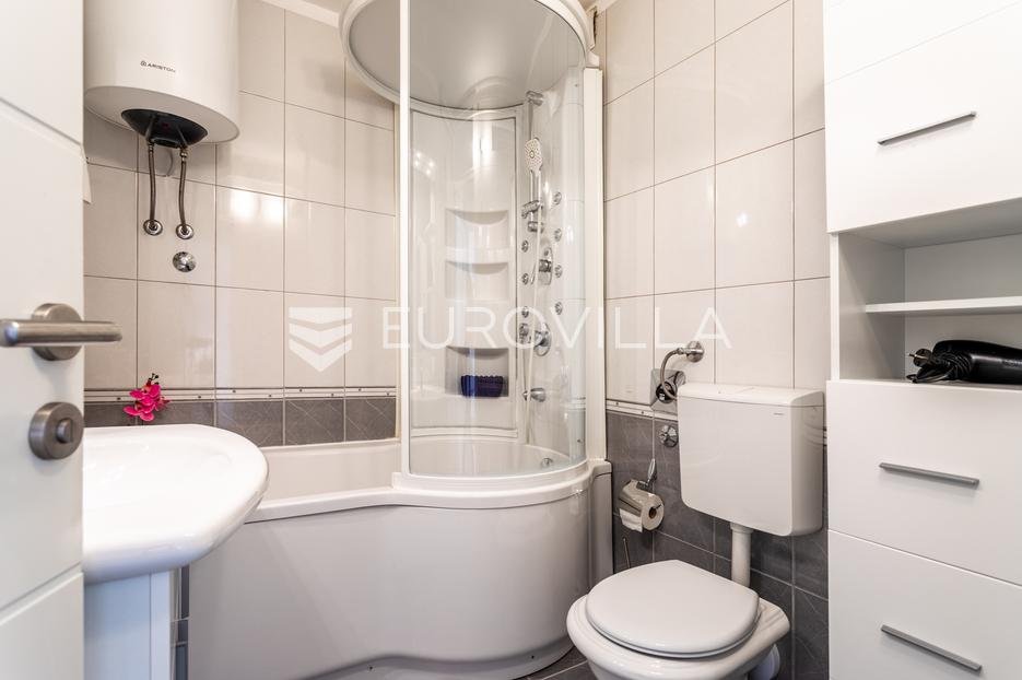 Apartment Zu vermieten - Splitsko-dalmatinska Split
