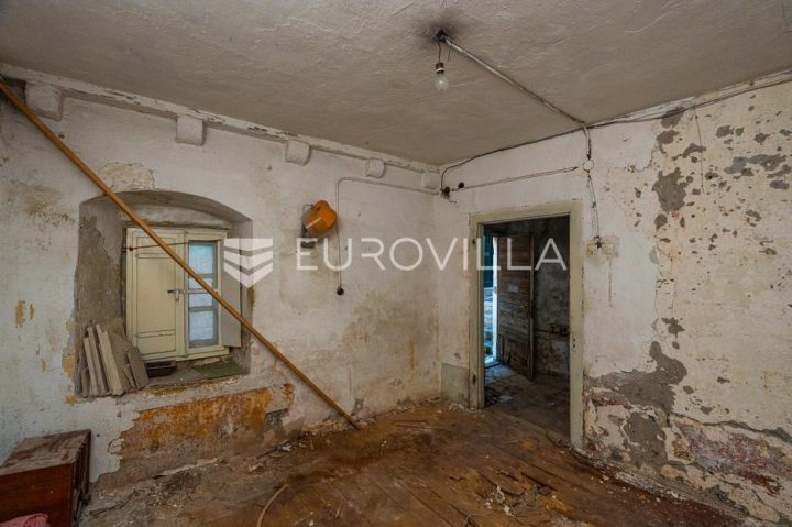Kuća na prodaju 129 m² – Stari Grad