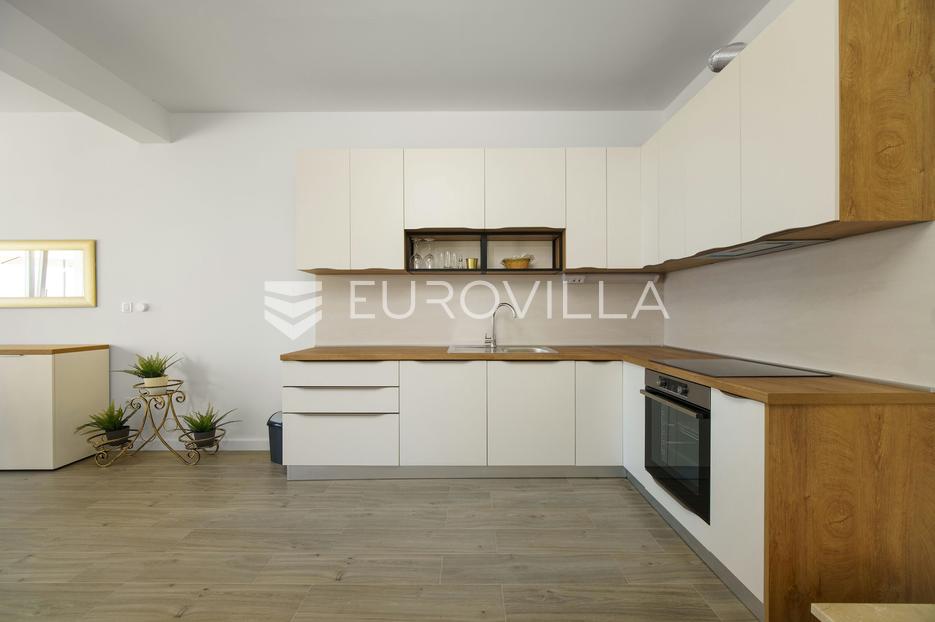 Apartma Na predaj - Splitsko-dalmatinska Split