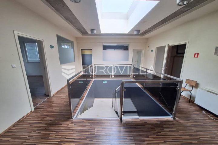 Business premises For sale - Karlovačka Karlovac - foto 5/15