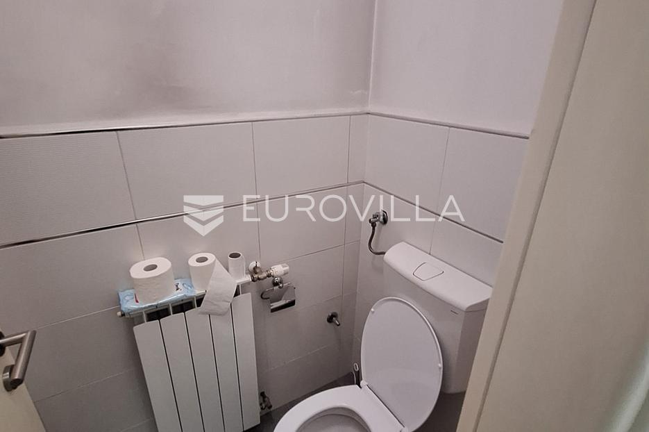 Komerční Na prodej -  Karlovac