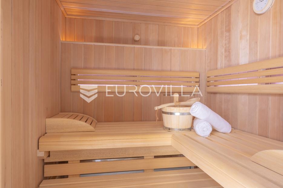 Maison À vendre - Splitsko-dalmatinska Podstrana
