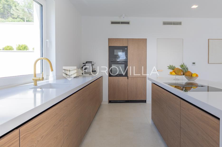 Maison À vendre - Splitsko-dalmatinska Podstrana