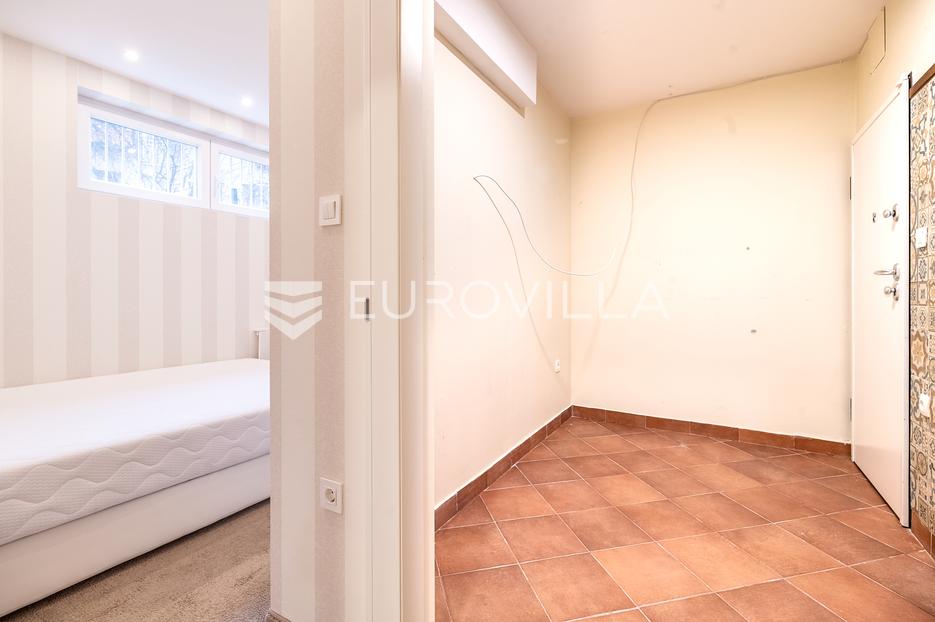 Apartmán Na predaj -  Maksimir