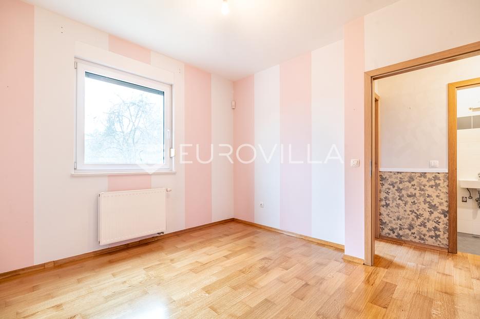 Apartmán Na predaj -  Maksimir