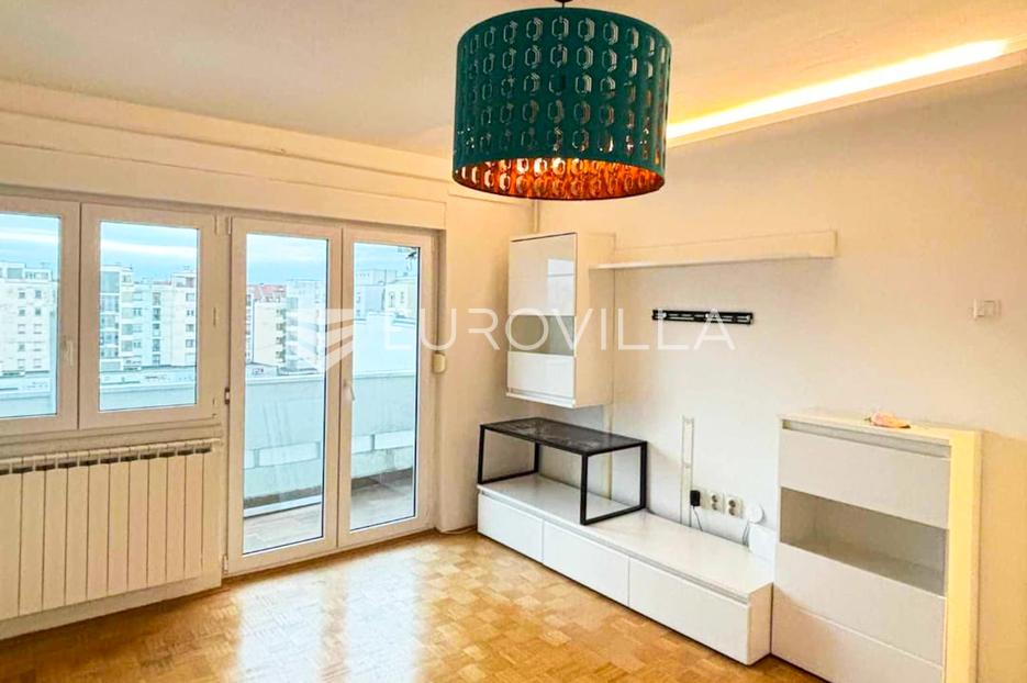 Apartmán Na prodej Gornji grad / Centar