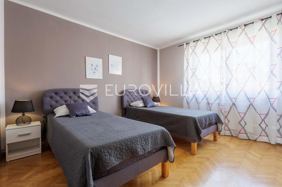 Apartment Zu verkaufen -  Pula