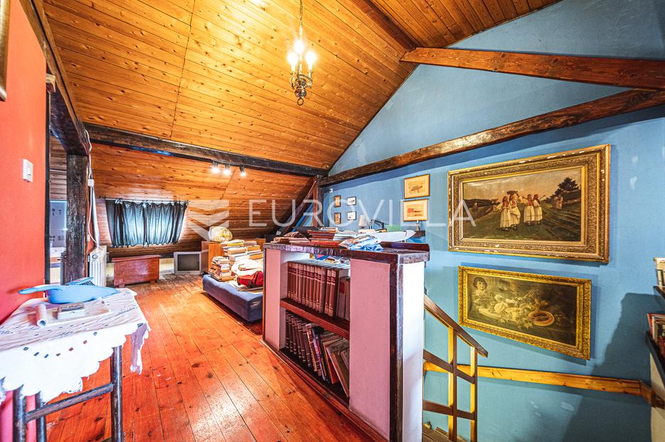 Casa In vendita - Grad Zagreb Trešnjevka - Sjever