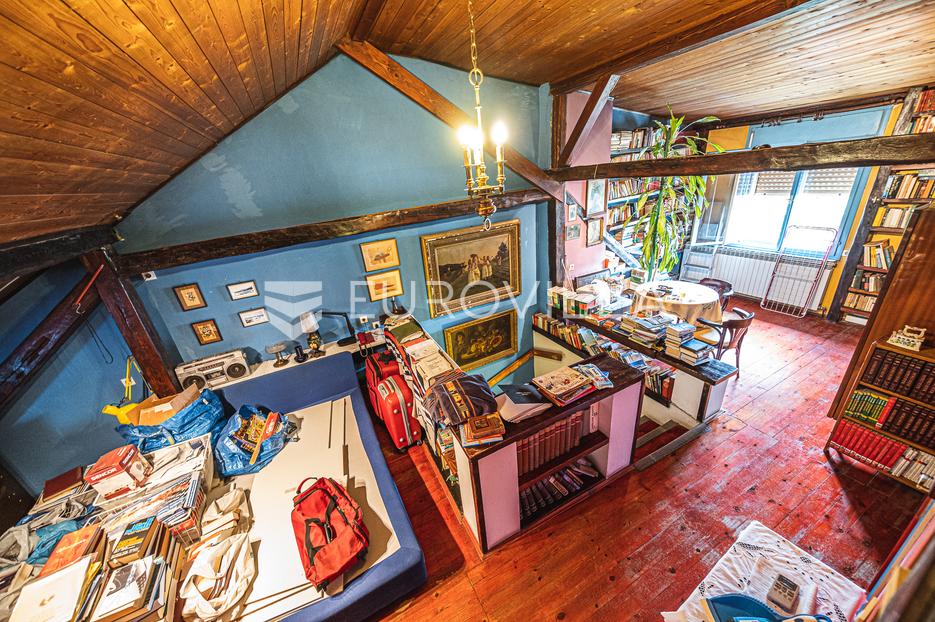 Casa In vendita - Grad Zagreb Trešnjevka - Sjever