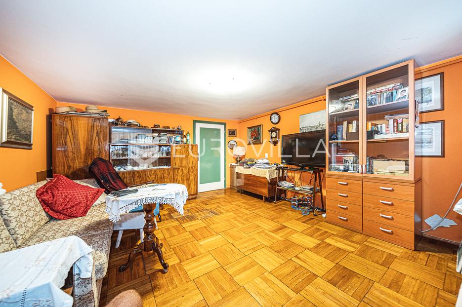 Casa In vendita - Grad Zagreb Trešnjevka - Sjever