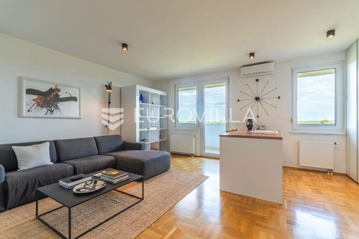 Stan na prodaju 58 m² – Vilka Novaka