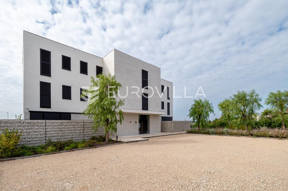 House For sale - Šibensko-kninska Šibenik - Okolica