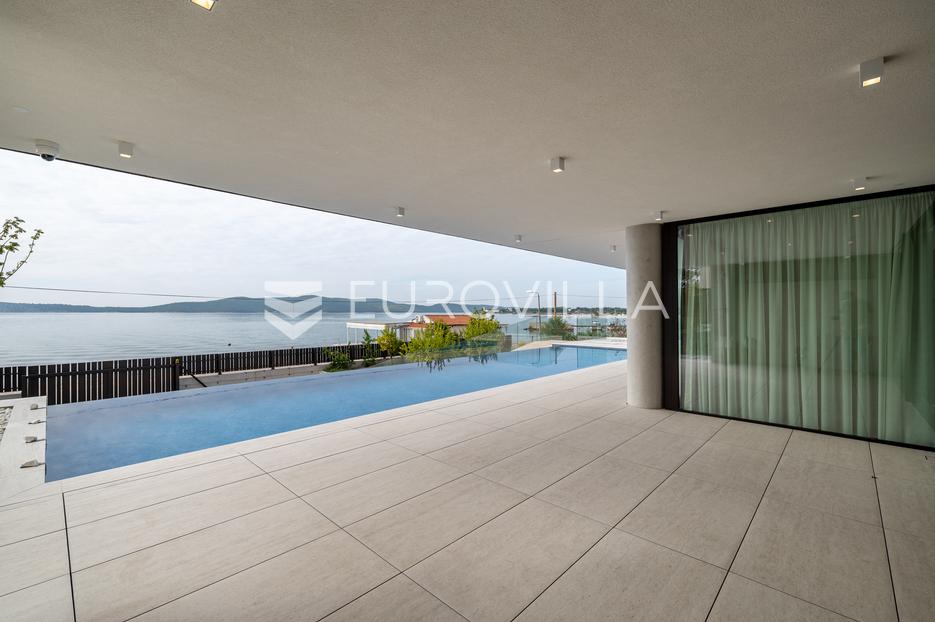 House For sale - Šibensko-kninska Šibenik - Okolica