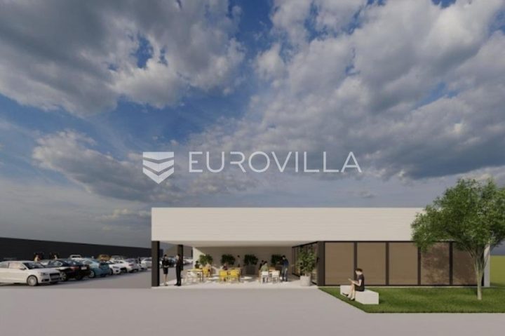 Commerciale in vendita 7500 m² – Industrijska Zona (Čepinska)