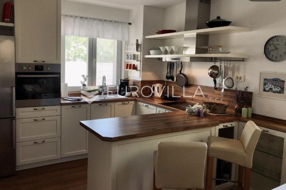 House For sale - Zadarska Pag