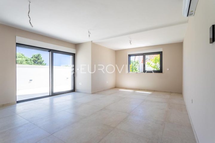 Flat For sale - šibensko-kninska Rogoznica - foto 2/9