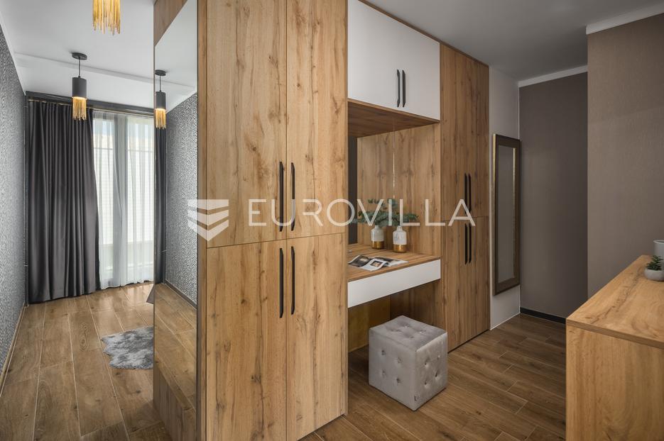 Haus Zu verkaufen -  Funtana