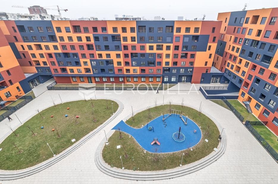 Apartma Naprodaj - Grad Zagreb Črnomerec