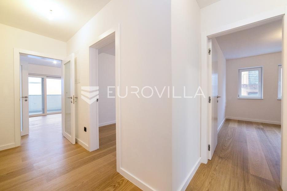 Apartmán Na predaj - Grad Zagreb Maksimir