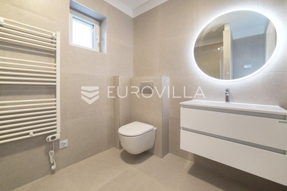 Apartmán Na predaj - Grad Zagreb Maksimir
