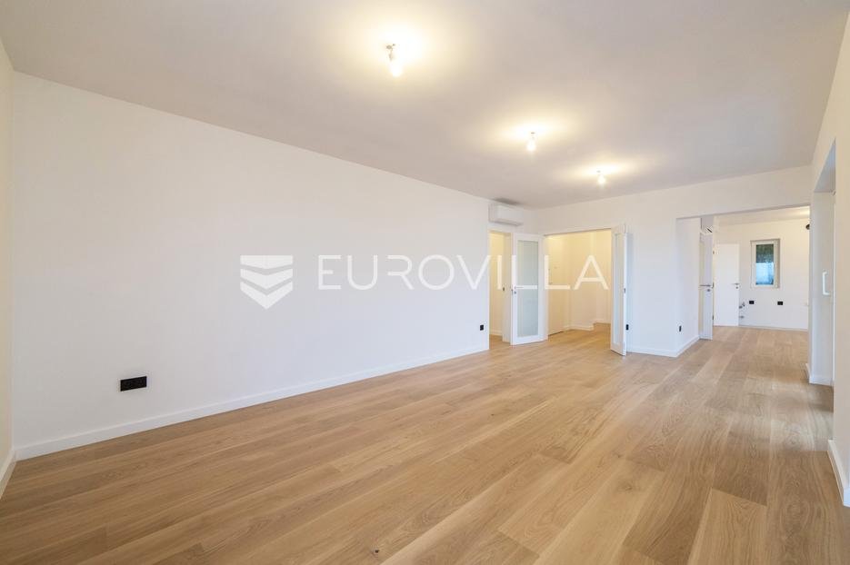 Apartmán Na predaj - Grad Zagreb Maksimir