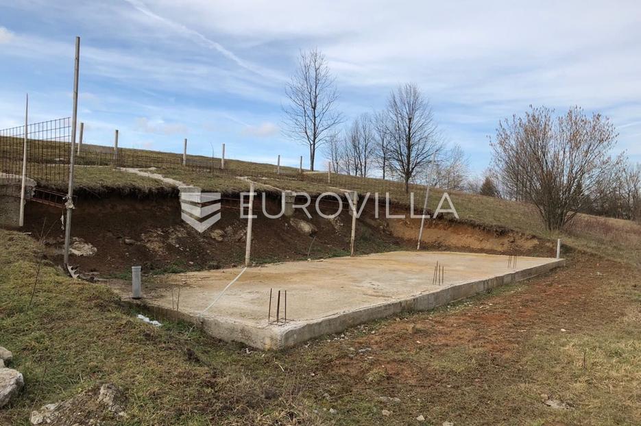 Parcela Naprodaj - Karlovačka Rakovica