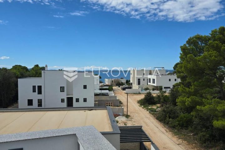Flat for sale 141 m² – Petrčane