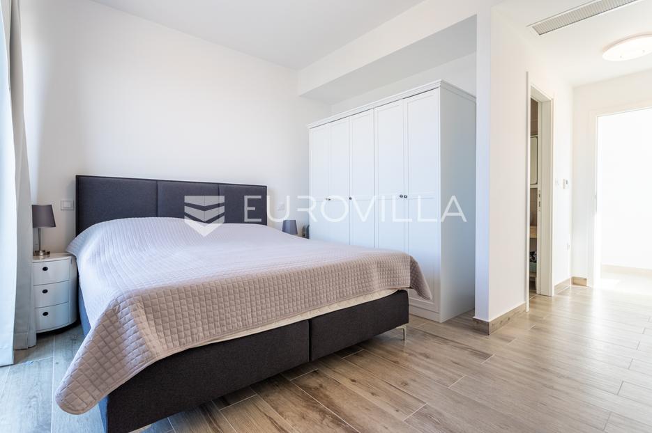 Casa In vendita -  Rogoznica