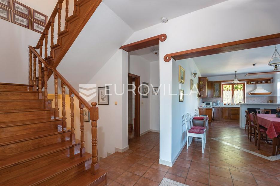 Casa In vendita -  Medulin