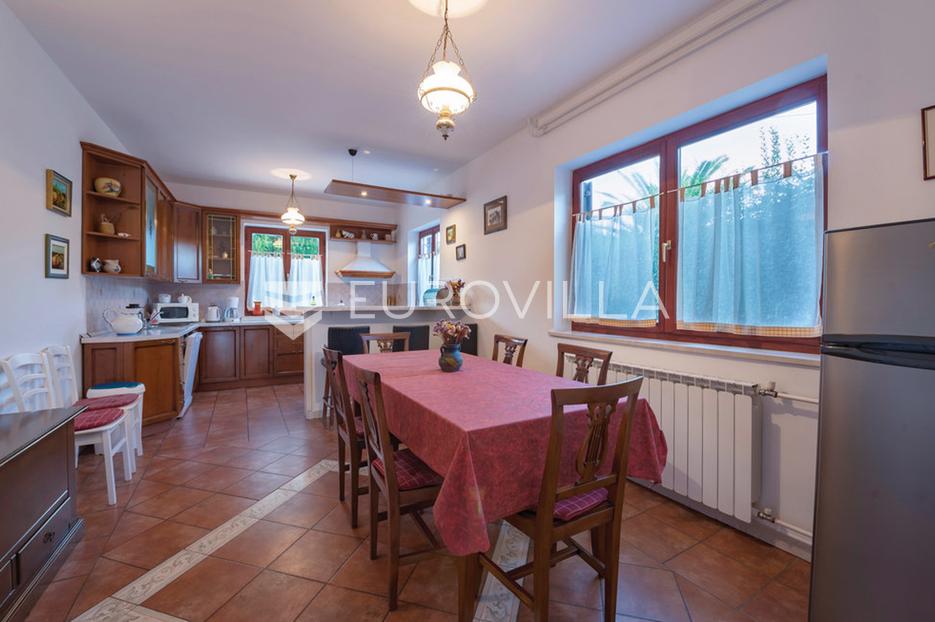 Casa In vendita -  Medulin