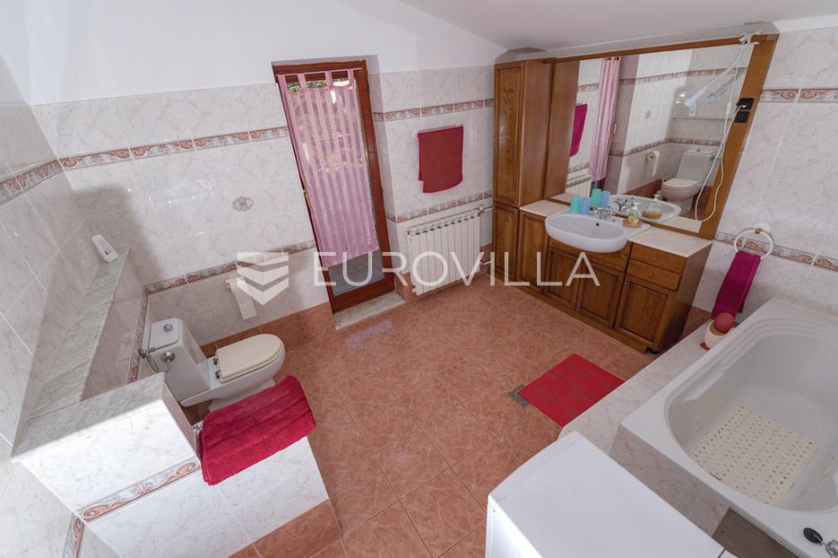 Casa In vendita -  Medulin