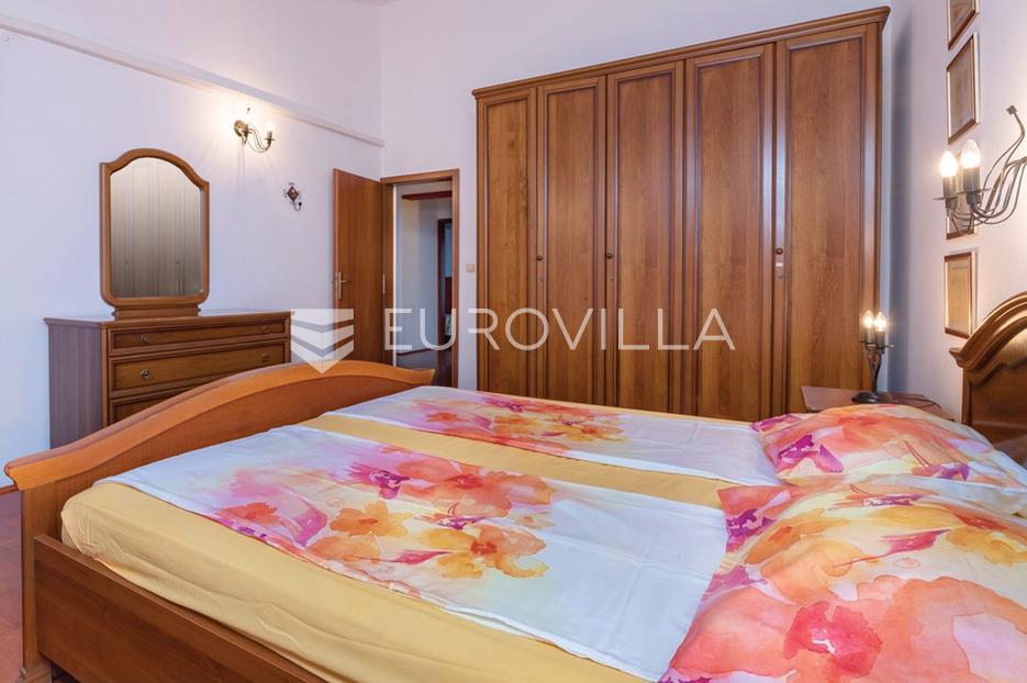 Casa In vendita -  Medulin
