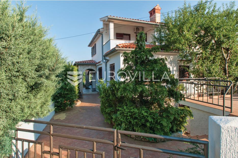 Casa In vendita -  Medulin