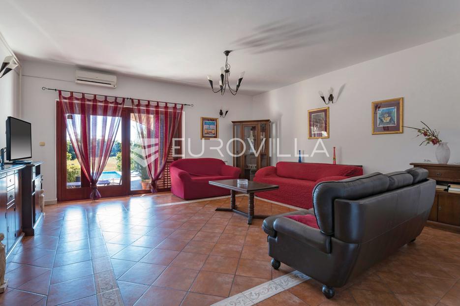 Casa In vendita -  Medulin