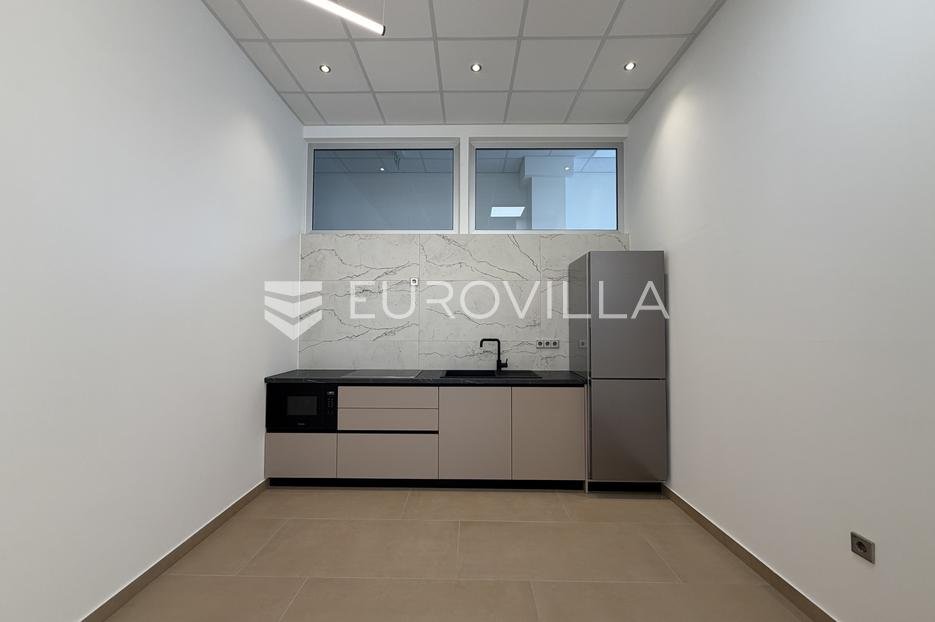 Commerciale Da affittare - Grad Zagreb Trnje