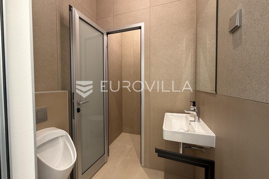 Commerciale Da affittare - Grad Zagreb Trnje