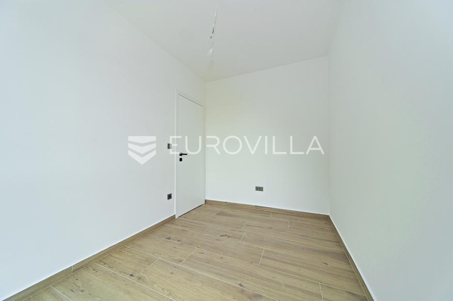 Apartma Na predaj -  Osijek