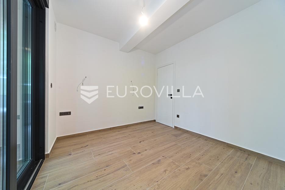 Apartma Na predaj -  Osijek